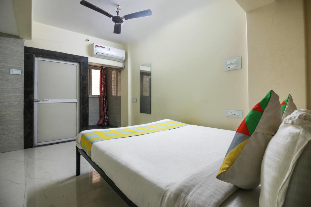 Flagship Cozy Stay Kharghar Koparpada Exterior photo